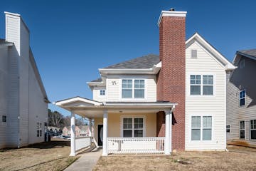 4910 Heritage Circle Atlanta, GA 30349